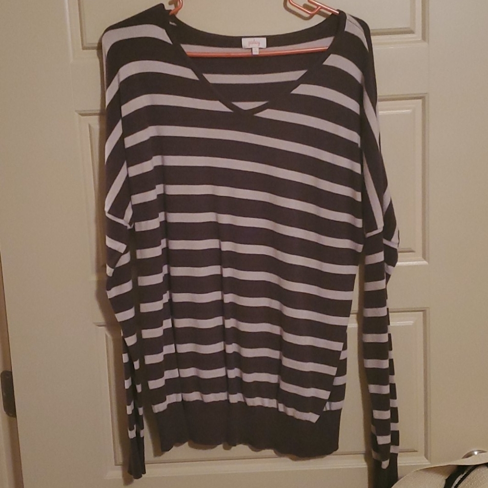 Women's XL sweater